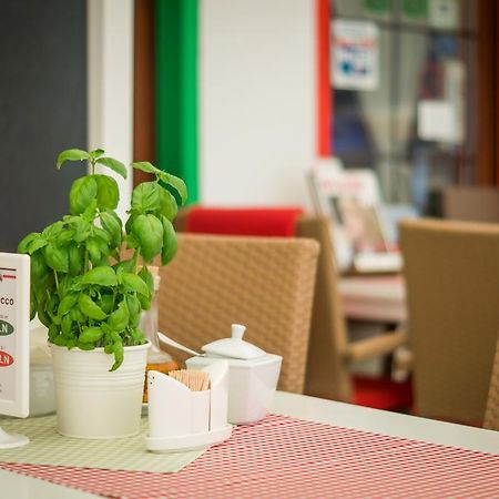 Villa Bella Italia Mikołajki Екстериор снимка
